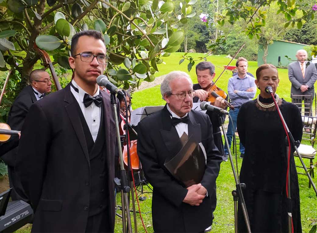 Foto-del-grupo-Santa-María-conciertos-en-matrimonio